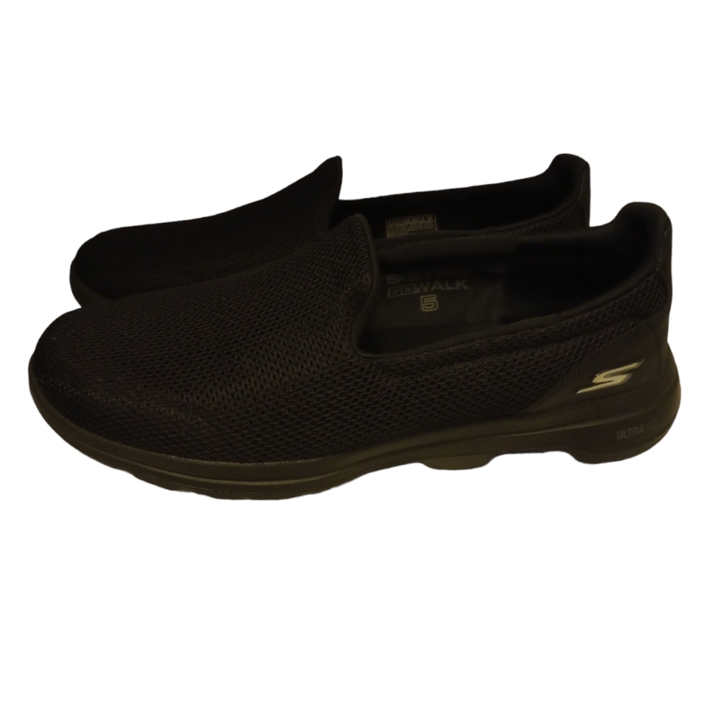 Sketchers 5.0 Walking Shoes